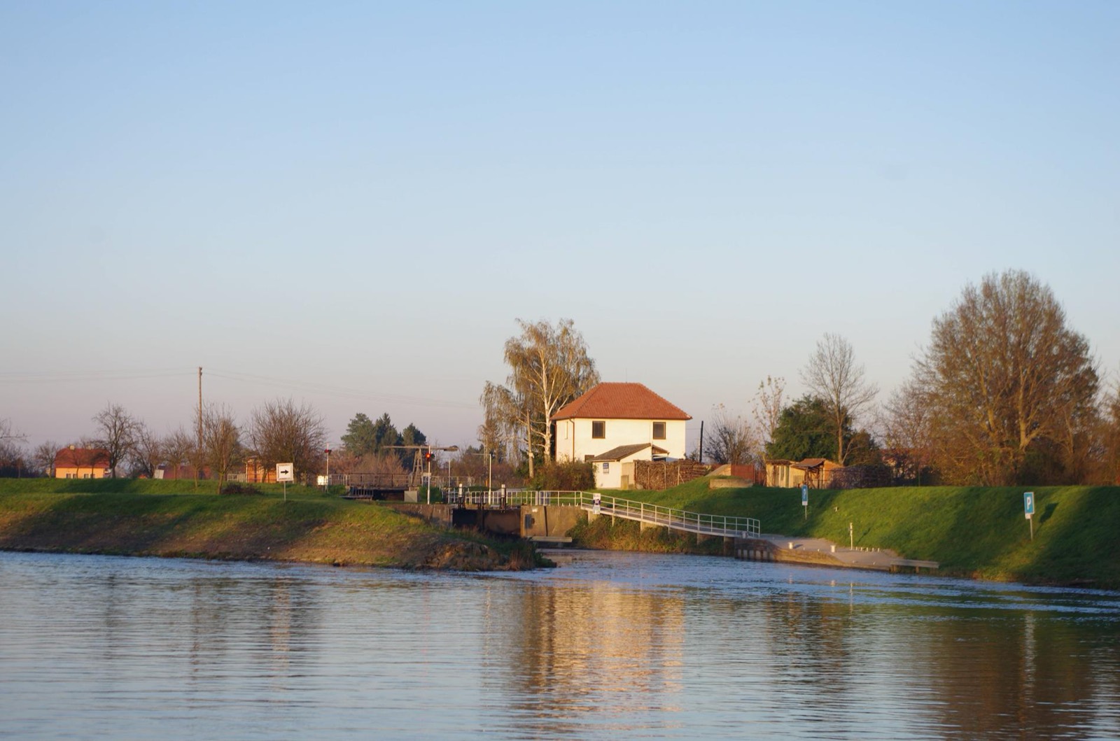 Uherský Ostroh - plavební komora