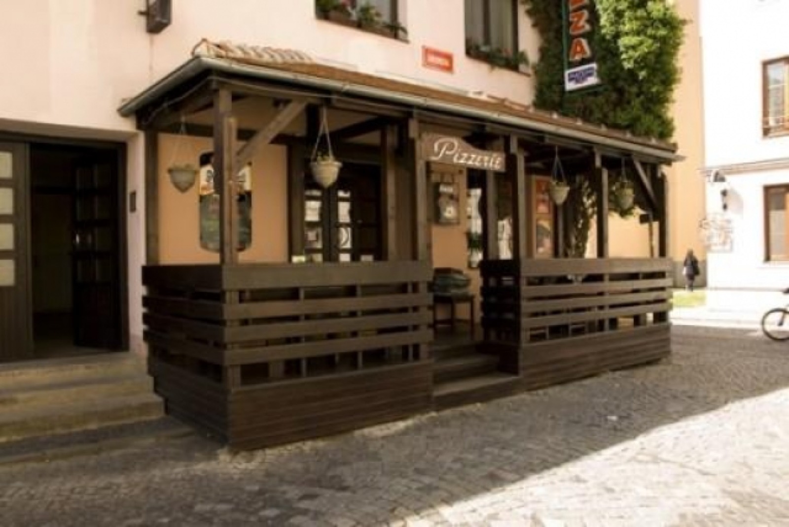 Pizzerie ter café