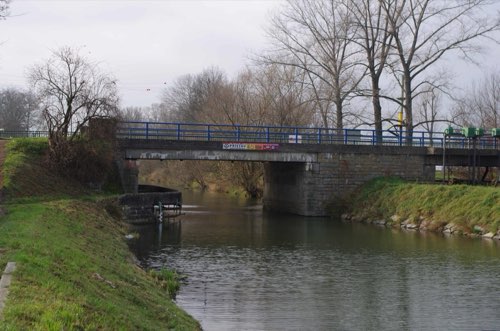 Veselí nad Moravou - silniční most